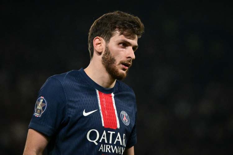 乐鱼APP-克瓦拉茨赫利亚：安菲尔德的气氛会很震撼，我们必须做好准备